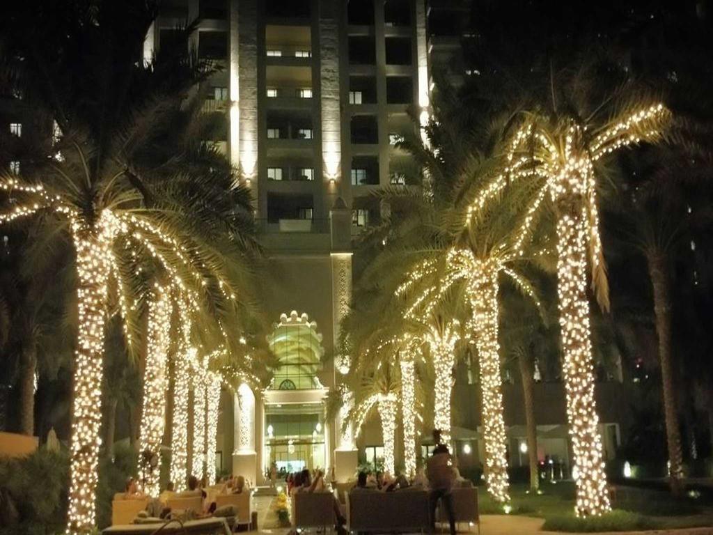 Beachfront Two Bedrooms On Palm Jumeirah By Deluxe Holiday Homes Dubai Esterno foto