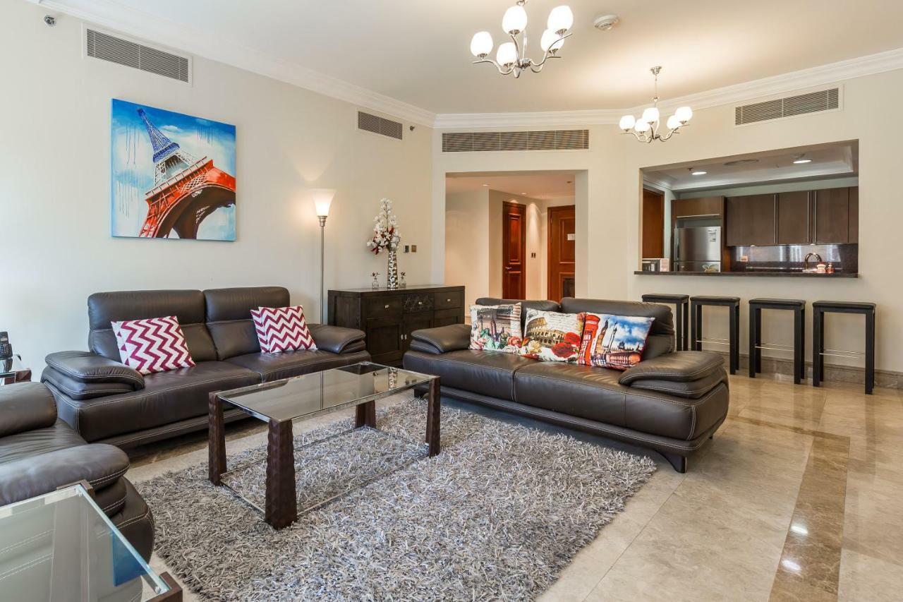 Beachfront Two Bedrooms On Palm Jumeirah By Deluxe Holiday Homes Dubai Esterno foto
