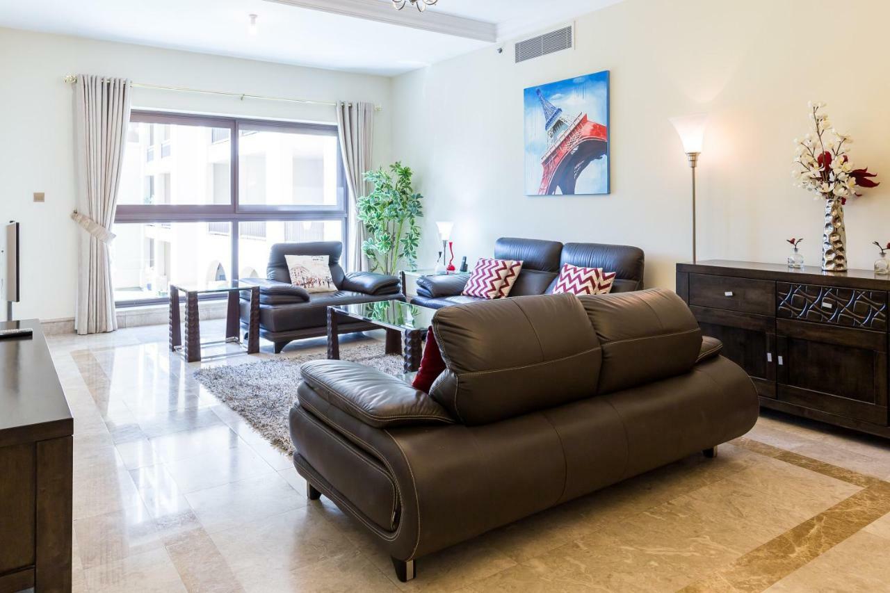 Beachfront Two Bedrooms On Palm Jumeirah By Deluxe Holiday Homes Dubai Esterno foto